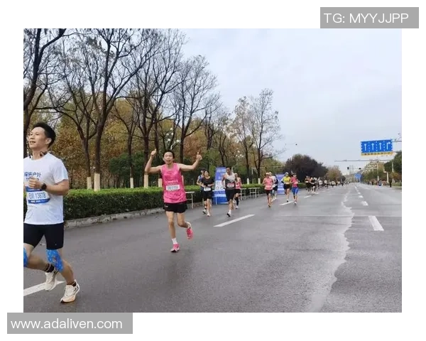 冠军！中卫小伙在马拉松上勇夺榜首